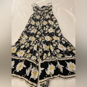 Free People Floral Romper. Size XS.